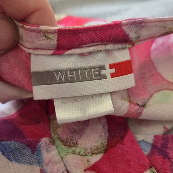 ⭐️White Cross Pink Multicolor Short Sleeve Scrub Top Size XXL - Picture 6 of 7